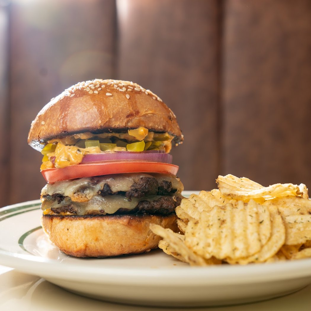Bandits Burger + Dive 1