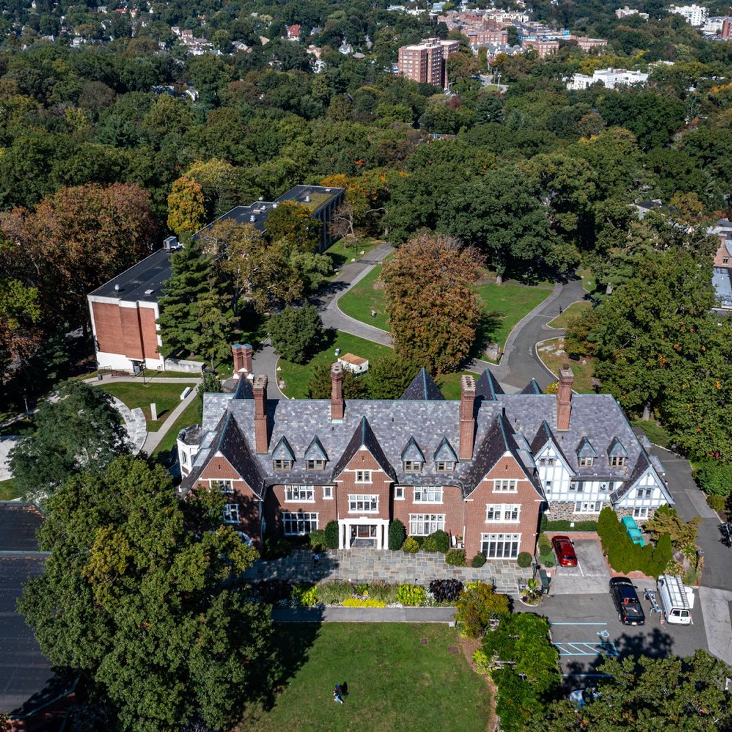 Sarah Lawrence College 1