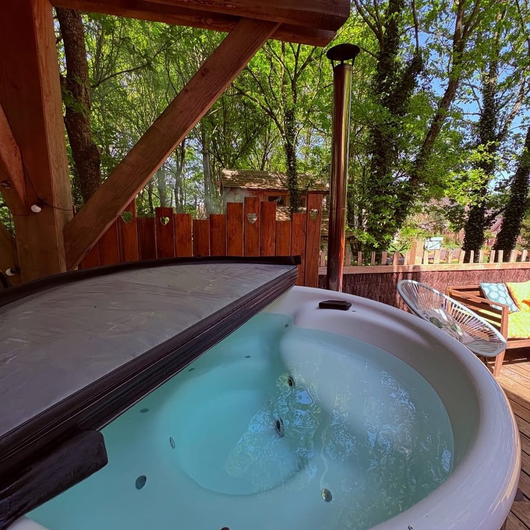 Accommodation Unusual En Bretagne - Hut In Les Arbres - Le Jardin Zen Du Quistillic 3