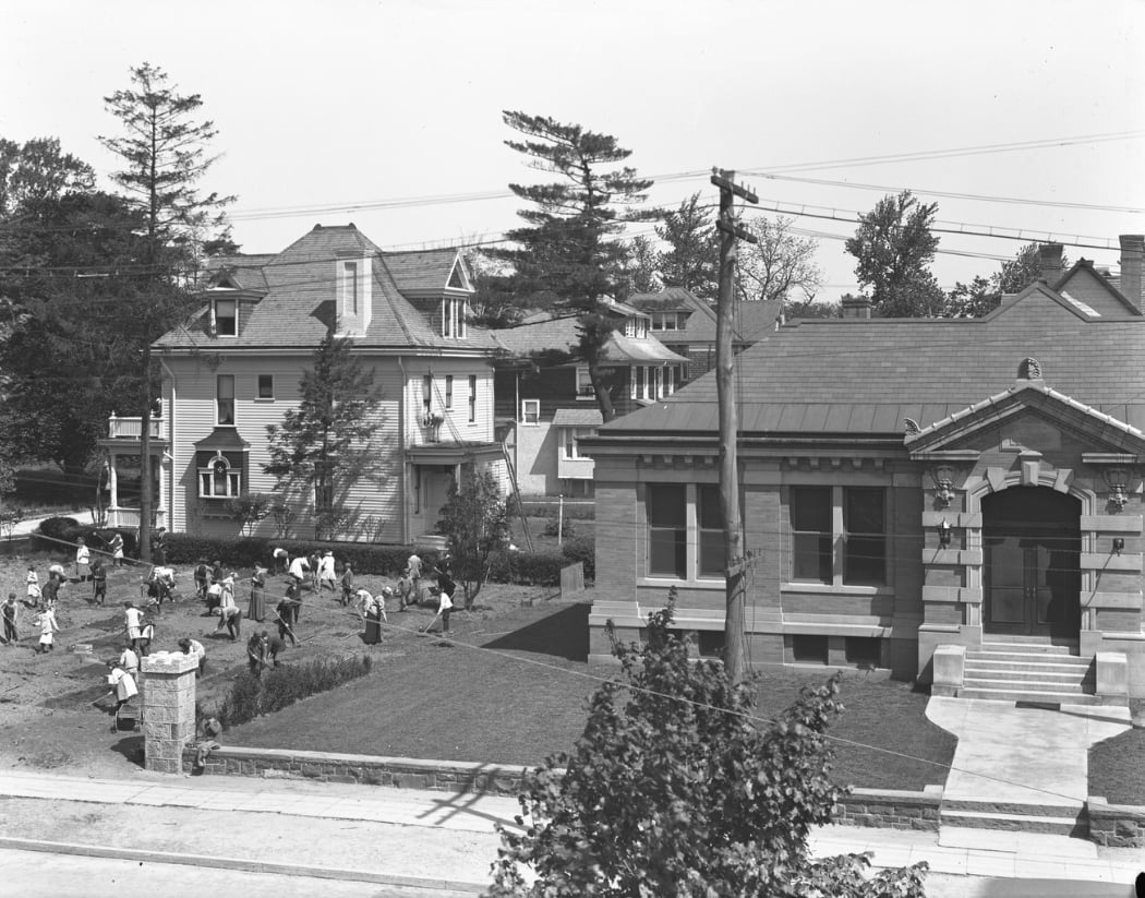 Queens Public Library at Poppenhusen 3