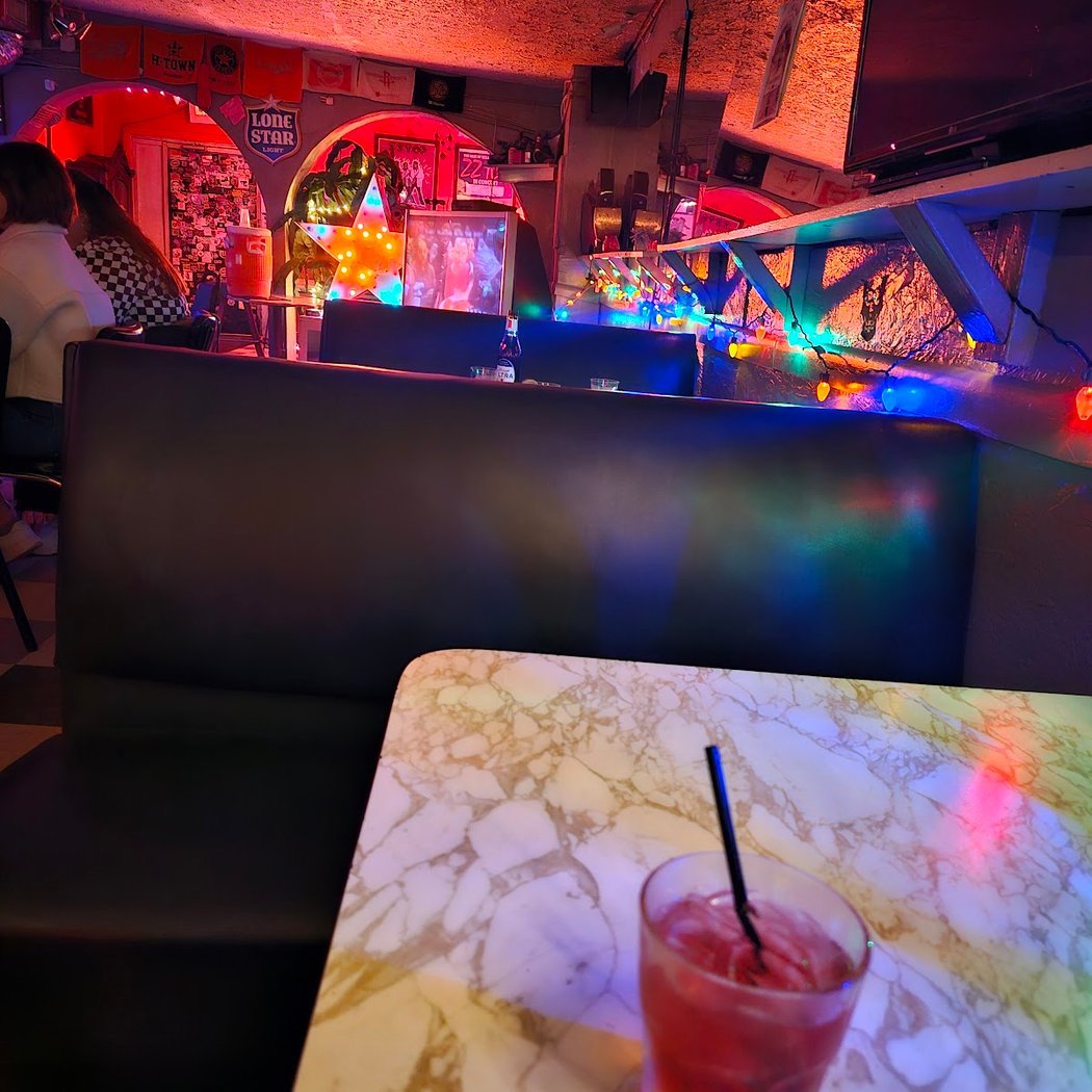Big Star Bar 1
