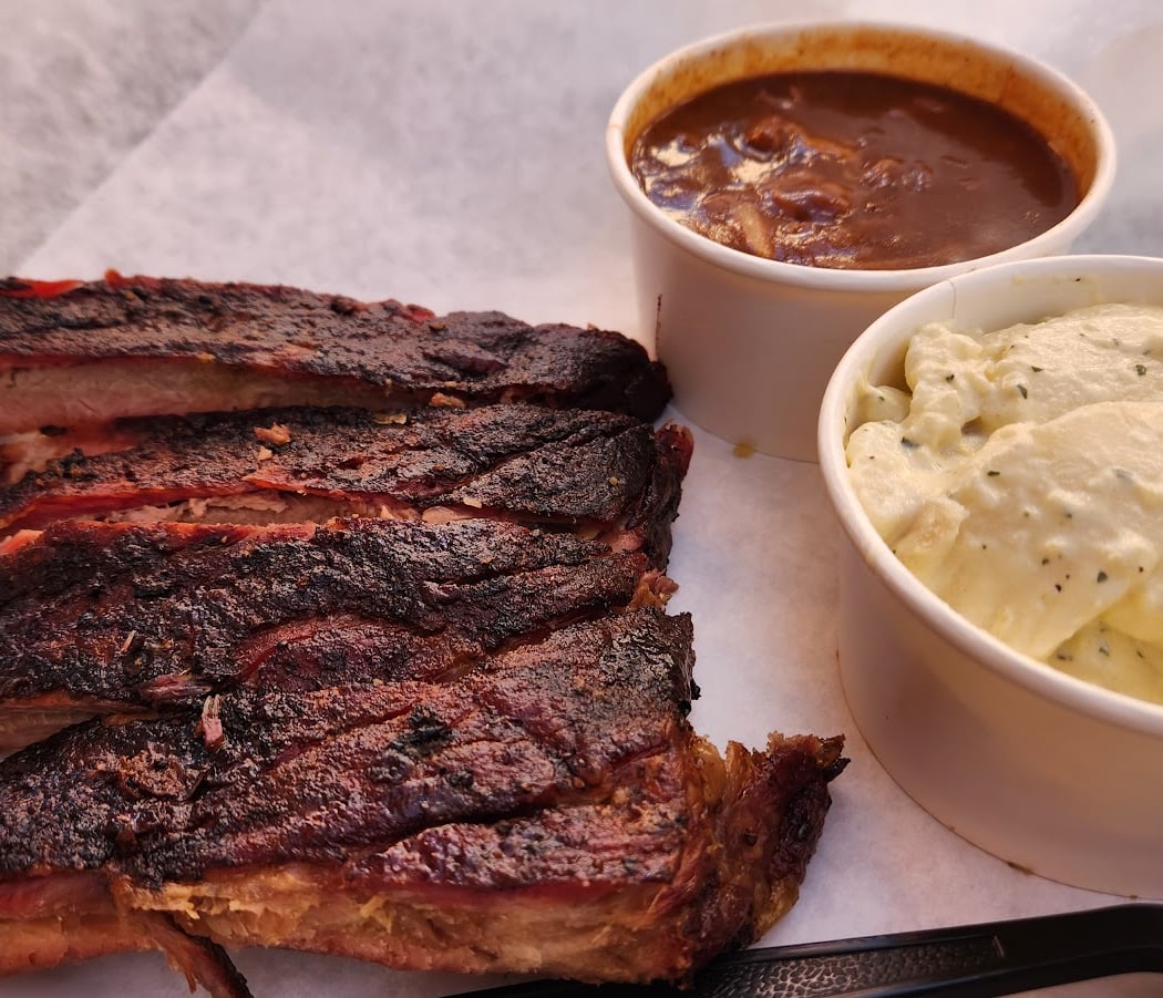 Kinder's Meats Deli BBQ 1
