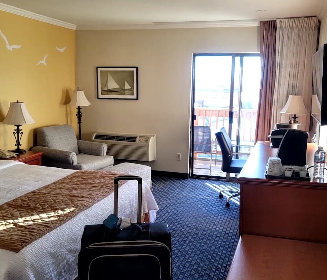 The Marina Inn on San Francisco Bay 3