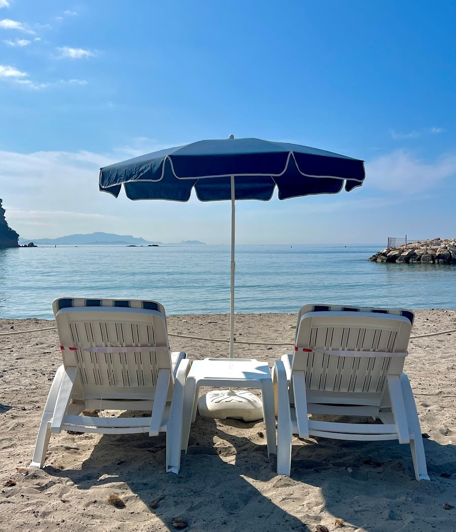 Tiki Beach 1