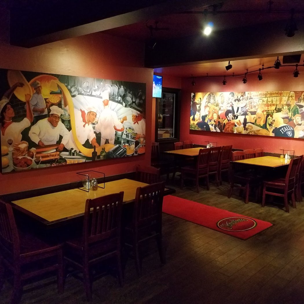 Skipolini's Pizza 3