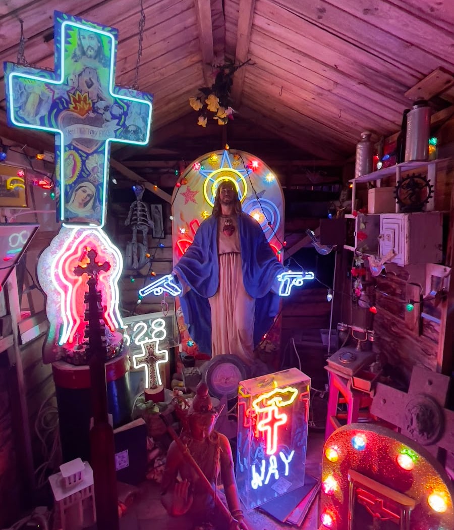 God's Own Junkyard 3