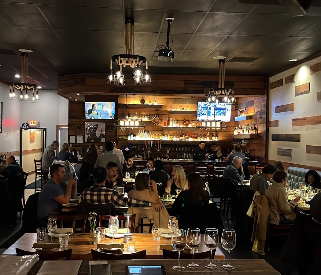 Stamp Bar & Grill 4