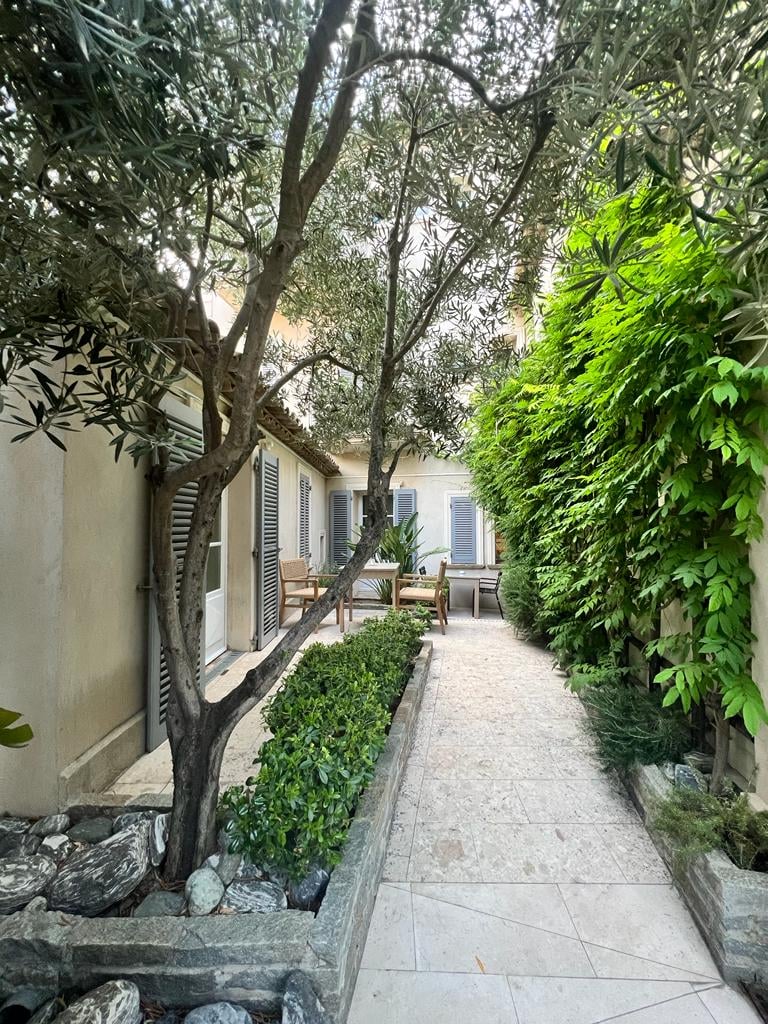 PASTIS HOTEL SAINT TROPEZ 2