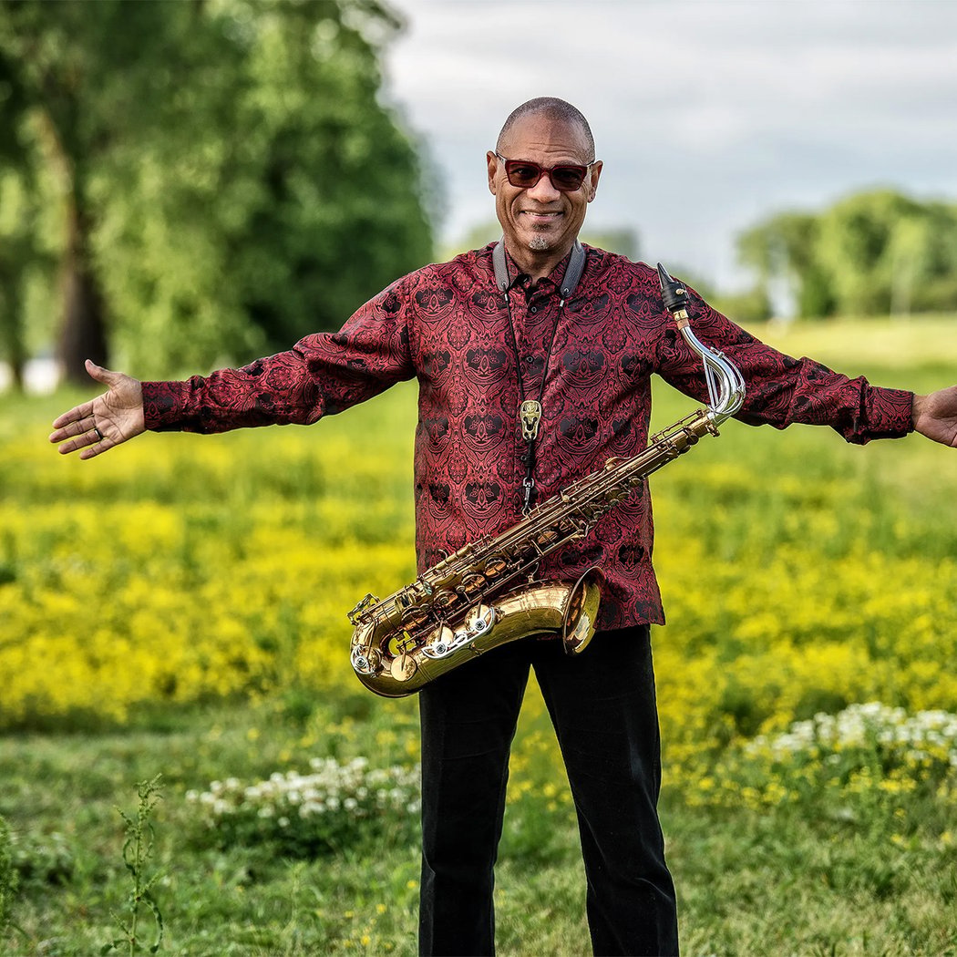 Kirk Whalum at the Musical Instrument Museum 1