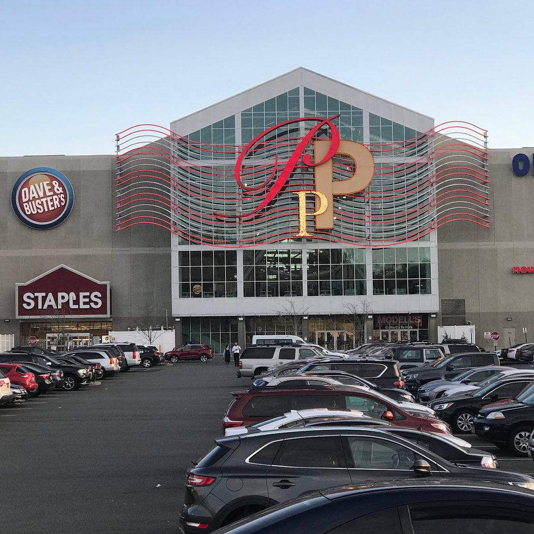 Palisades Center 3