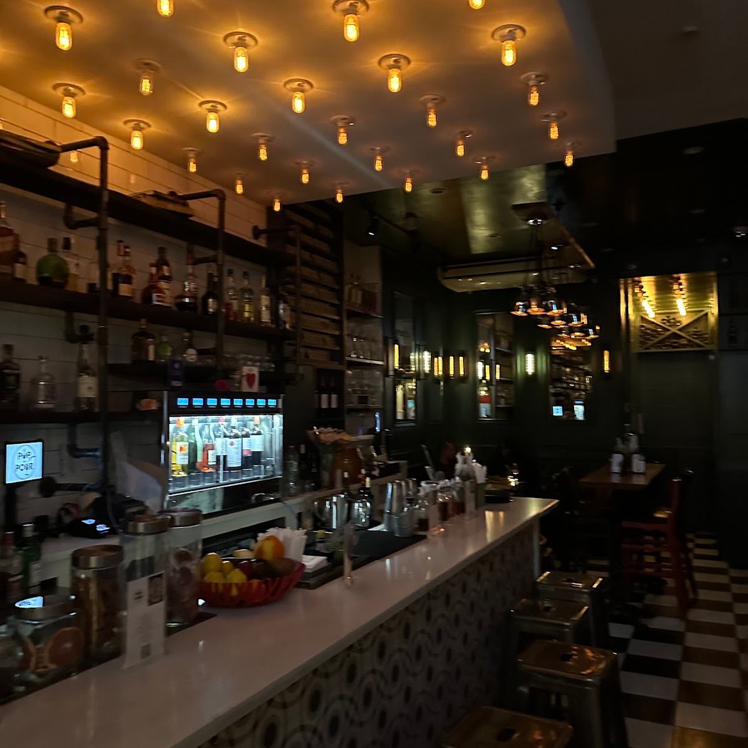 Pop & Pour Wine and Spirits 2