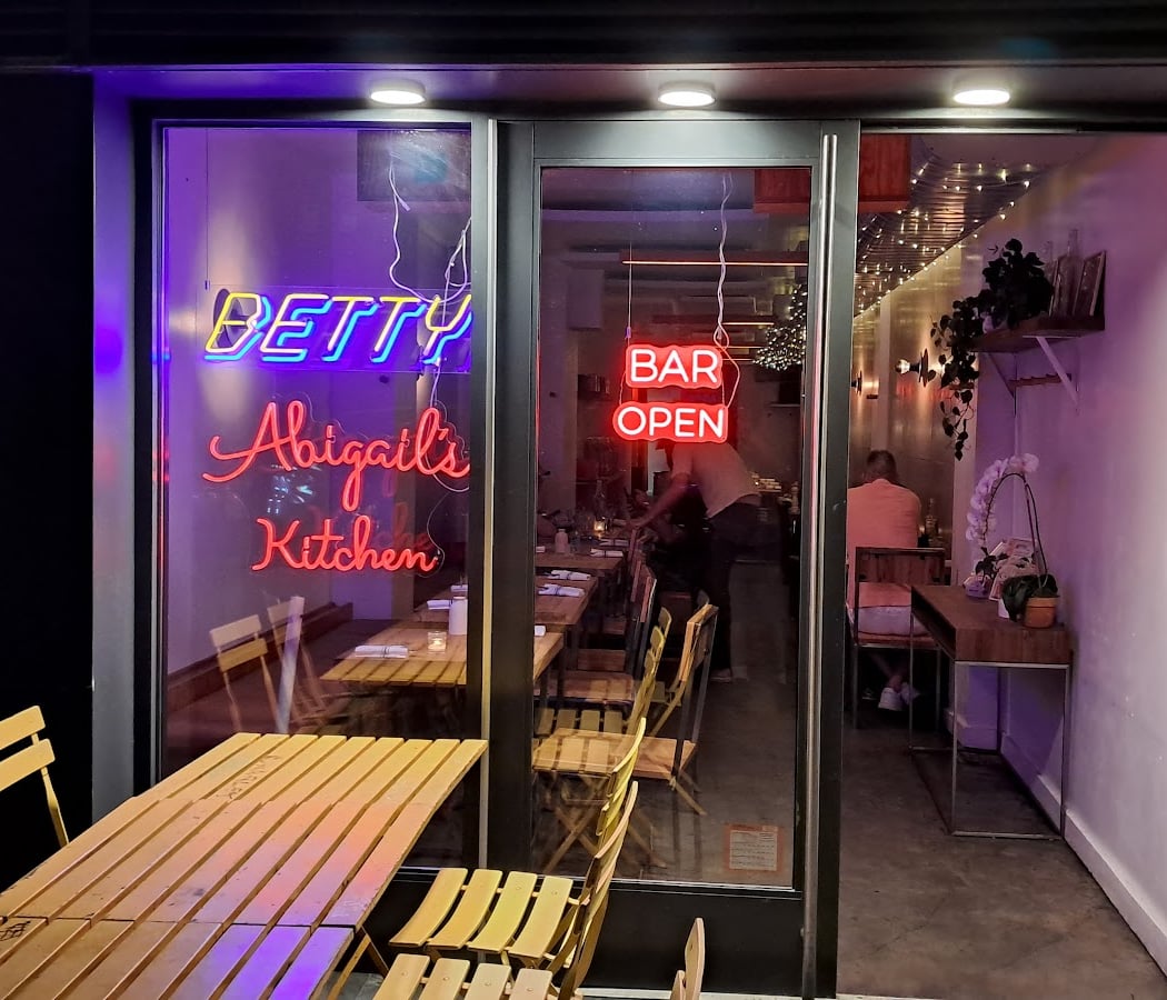 BETTY 2