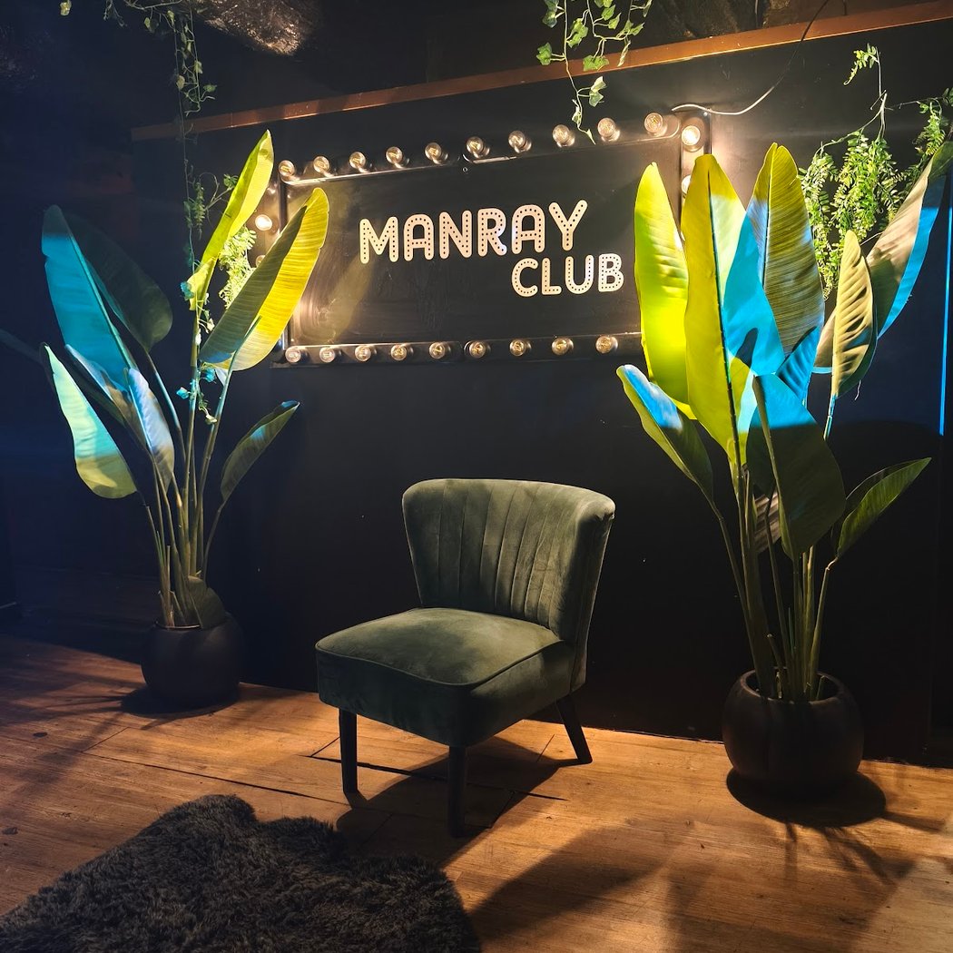 Manray Night Club 3