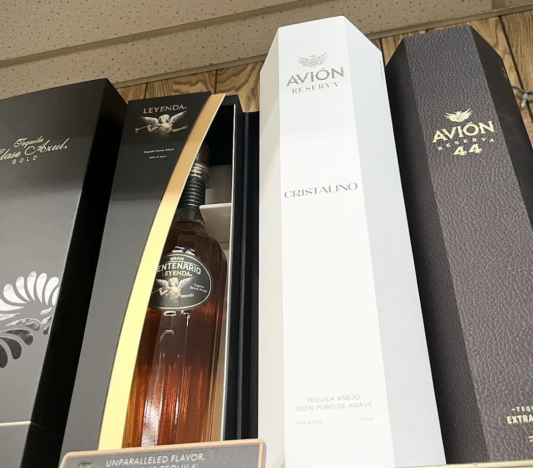 Laati liquor & wine 3