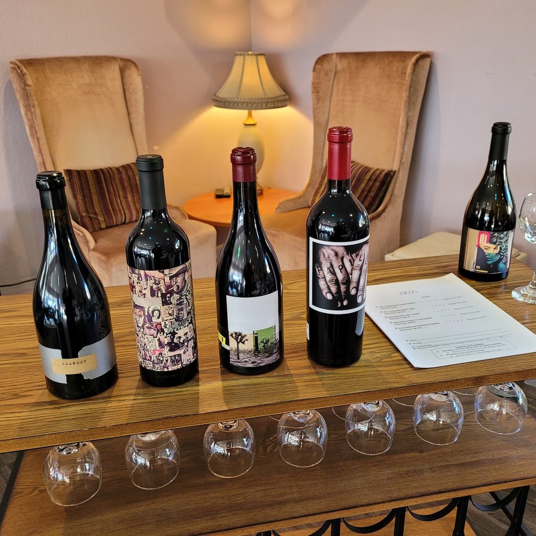 4th Street Experience, plus Locals’ Night 5