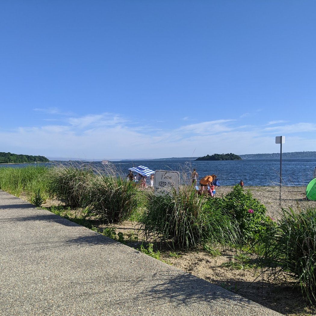 Grinnell's Beach 3