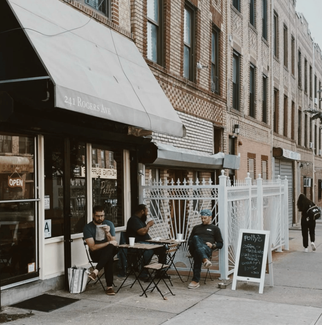 Polly's Cafe 3