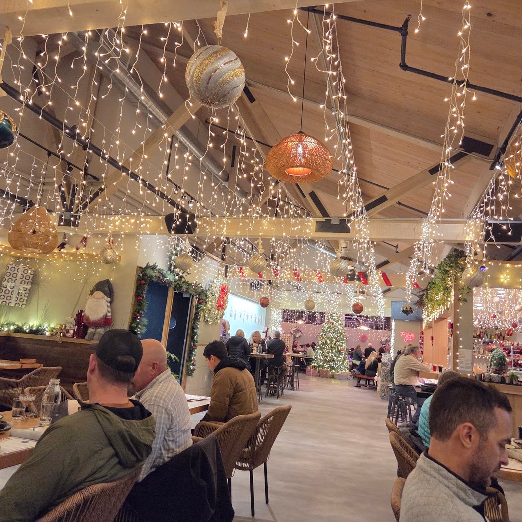 Miracle holiday pop-up 1