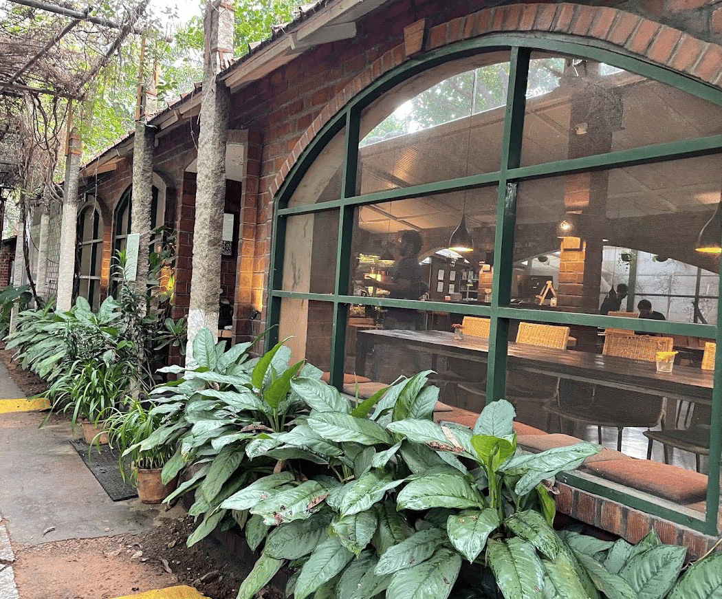 Farmhouse Kitchen & Bakery 2