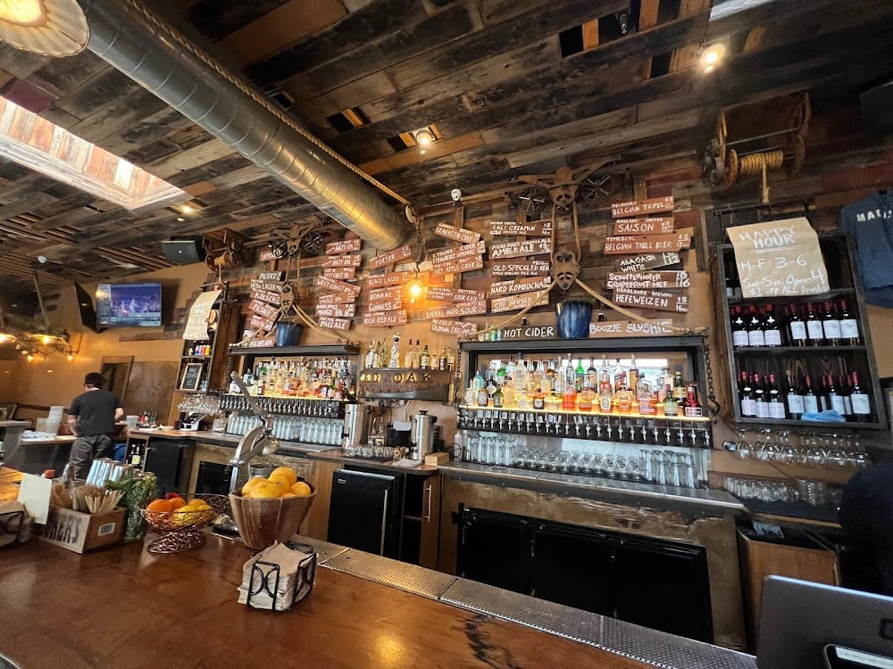 Mad Oak Bar ‘N’ Yard 2