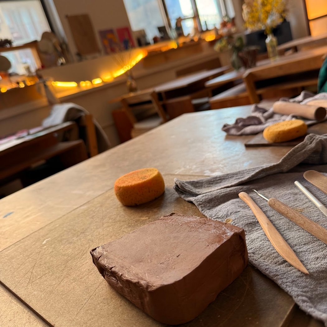 Happy Medium Art Classes and Workshops 3