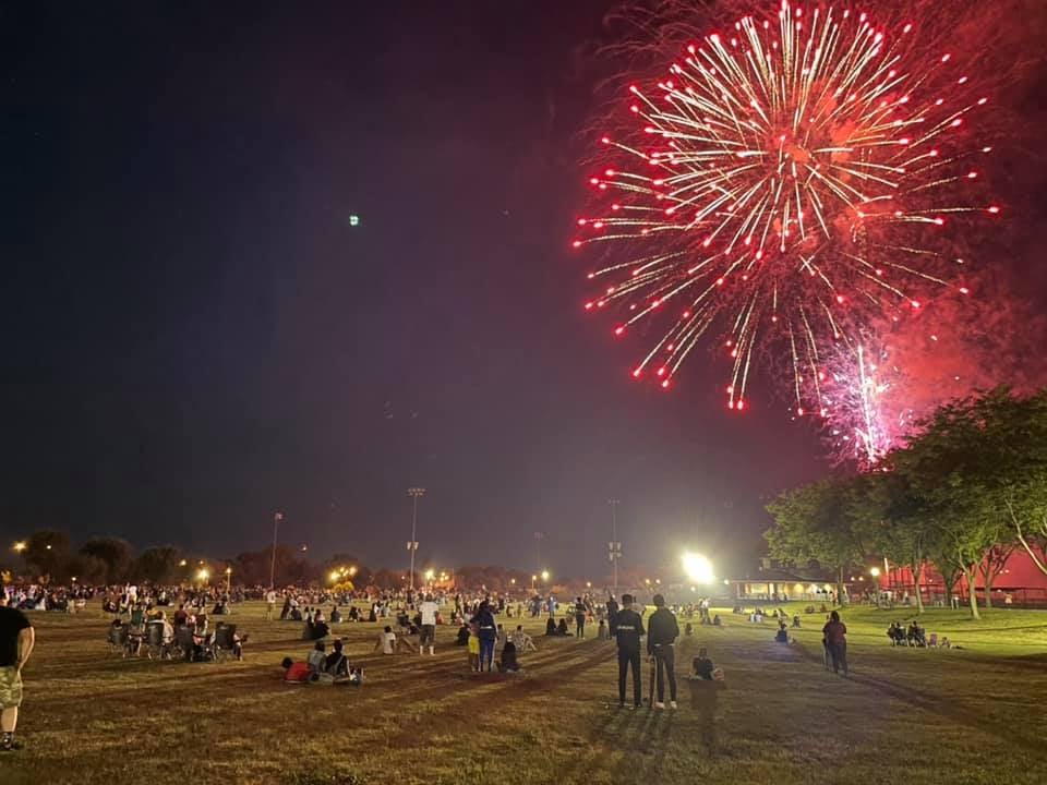 Fireworks at Fairgrounds Park 2