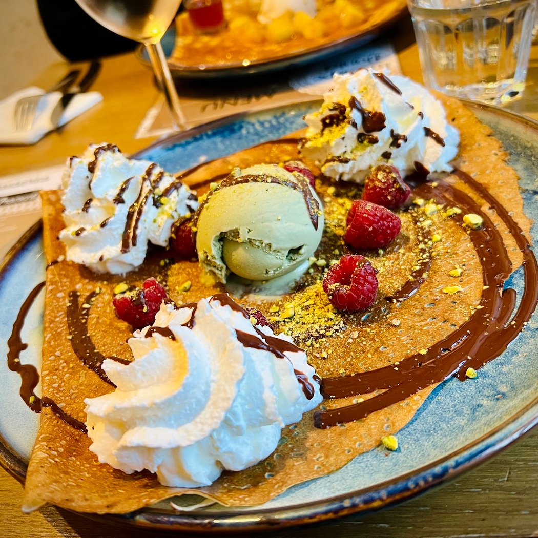 La Crepe Dantel 1