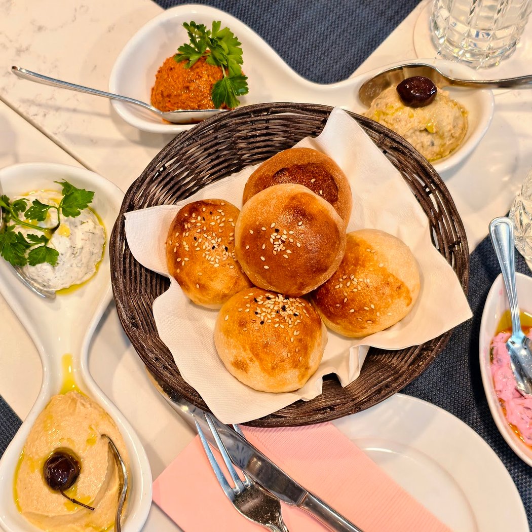 Safir Mediterranean 1