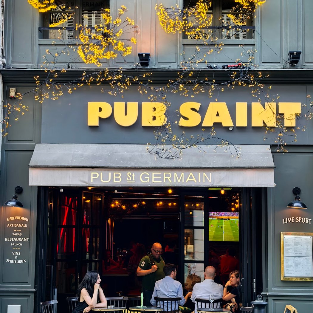 Pub St Germain 3