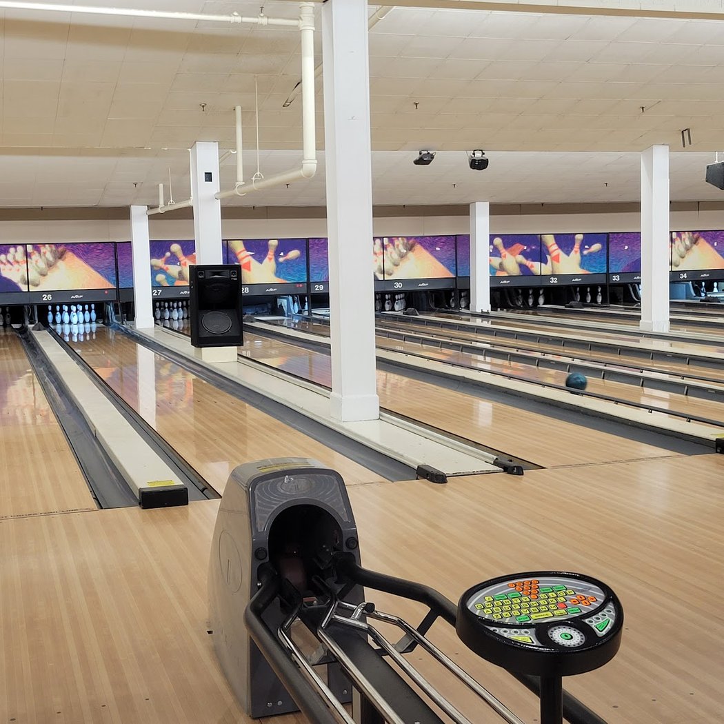 Levittown Lanes 2