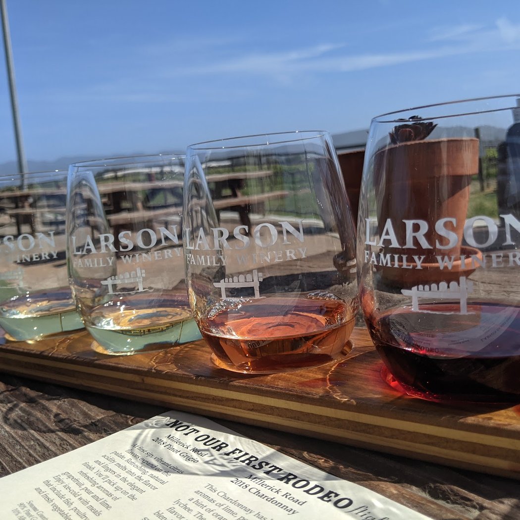 Santa Claus to visit Larson Family Winery 1