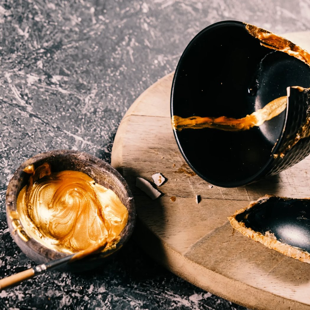 In-Person Kintsugi Class with Gen Saratani