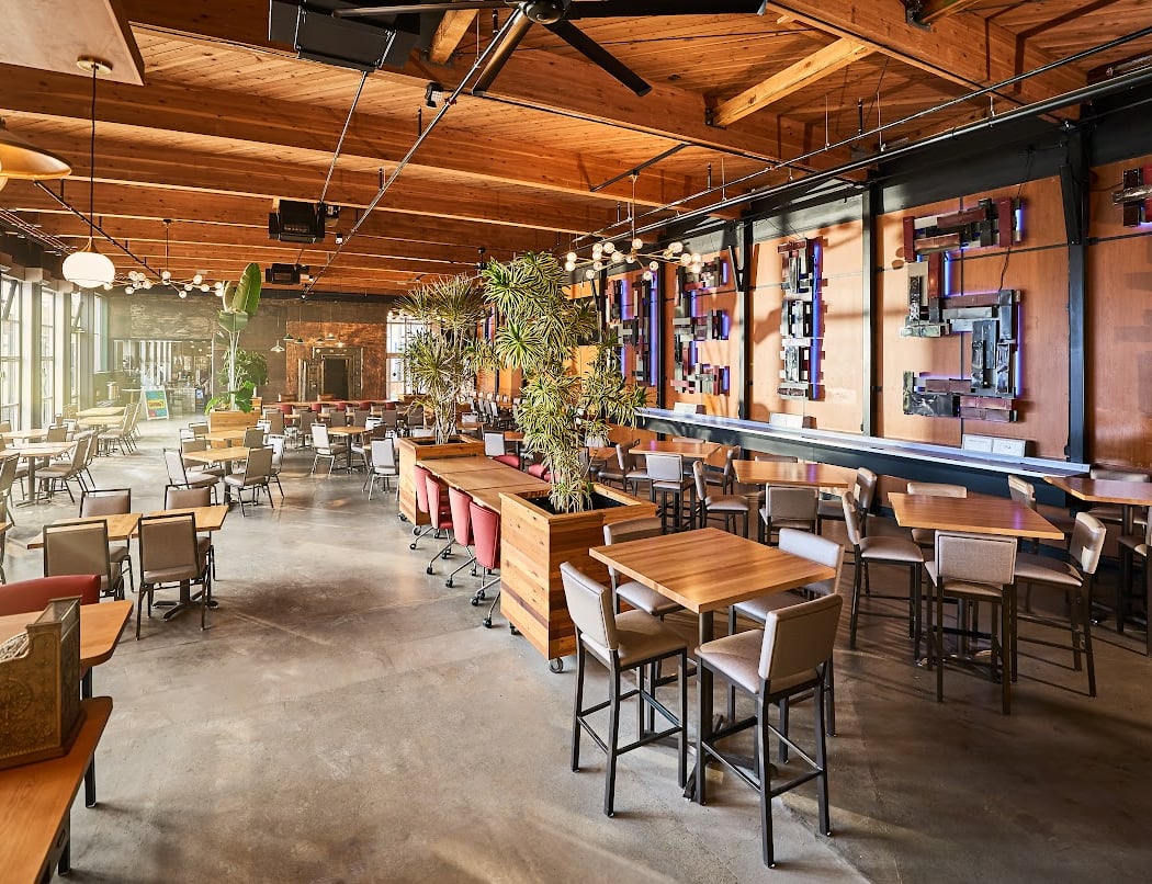 The Heist Bar & Food Carts 2