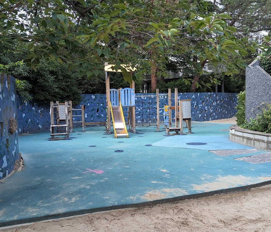 Terrain de Jeux du Jardin Atlantique 2