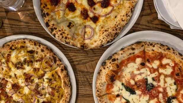 Jay's Artisan Pizzeria 2