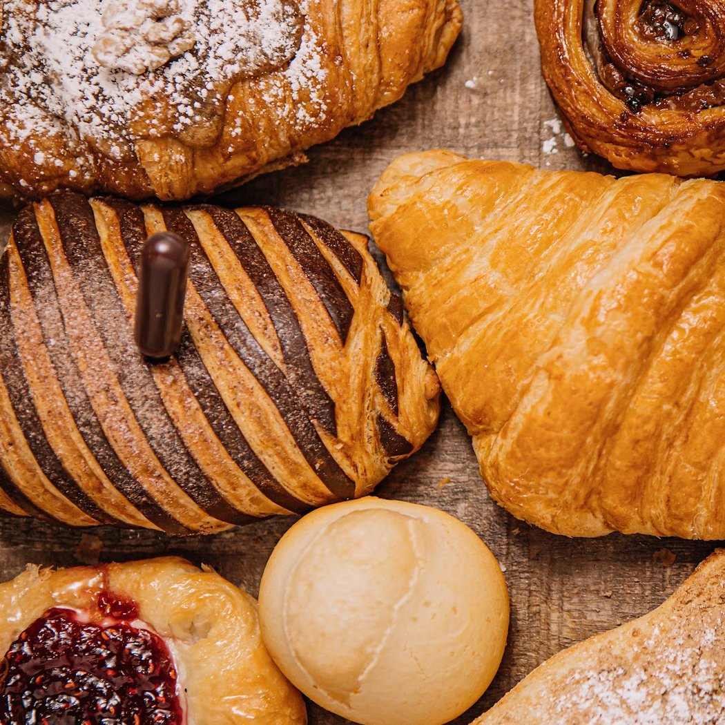 Parva Bakeshop and Cafe 1
