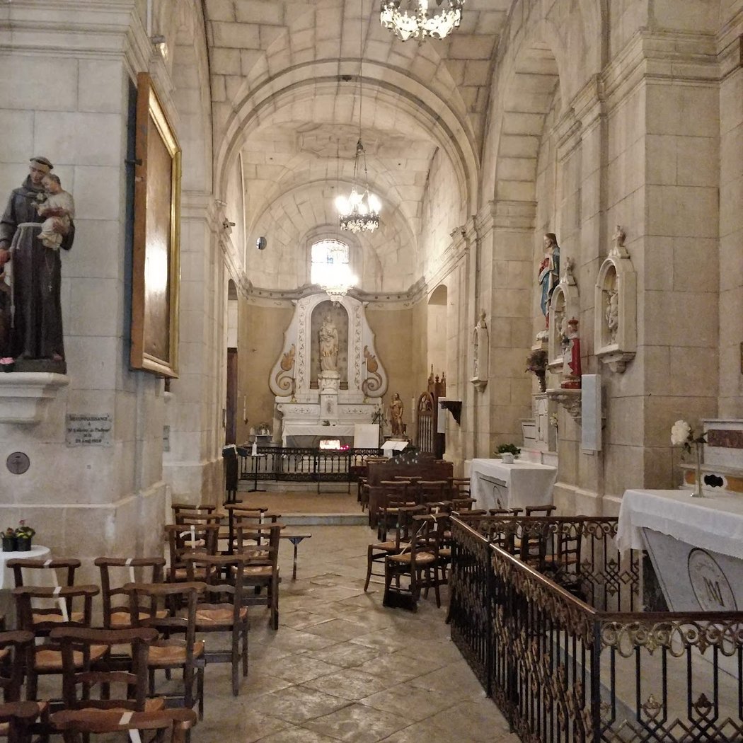 Paroisse catholique Sainte-Croix Maussane les Alpilles 2