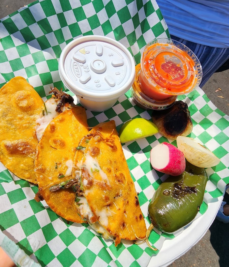 Tacos Mexico Taco truck 1