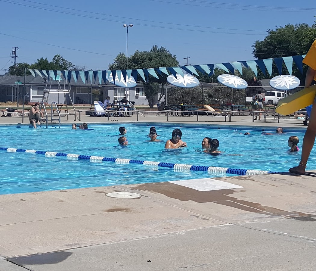 May Nissen Swim Center 2