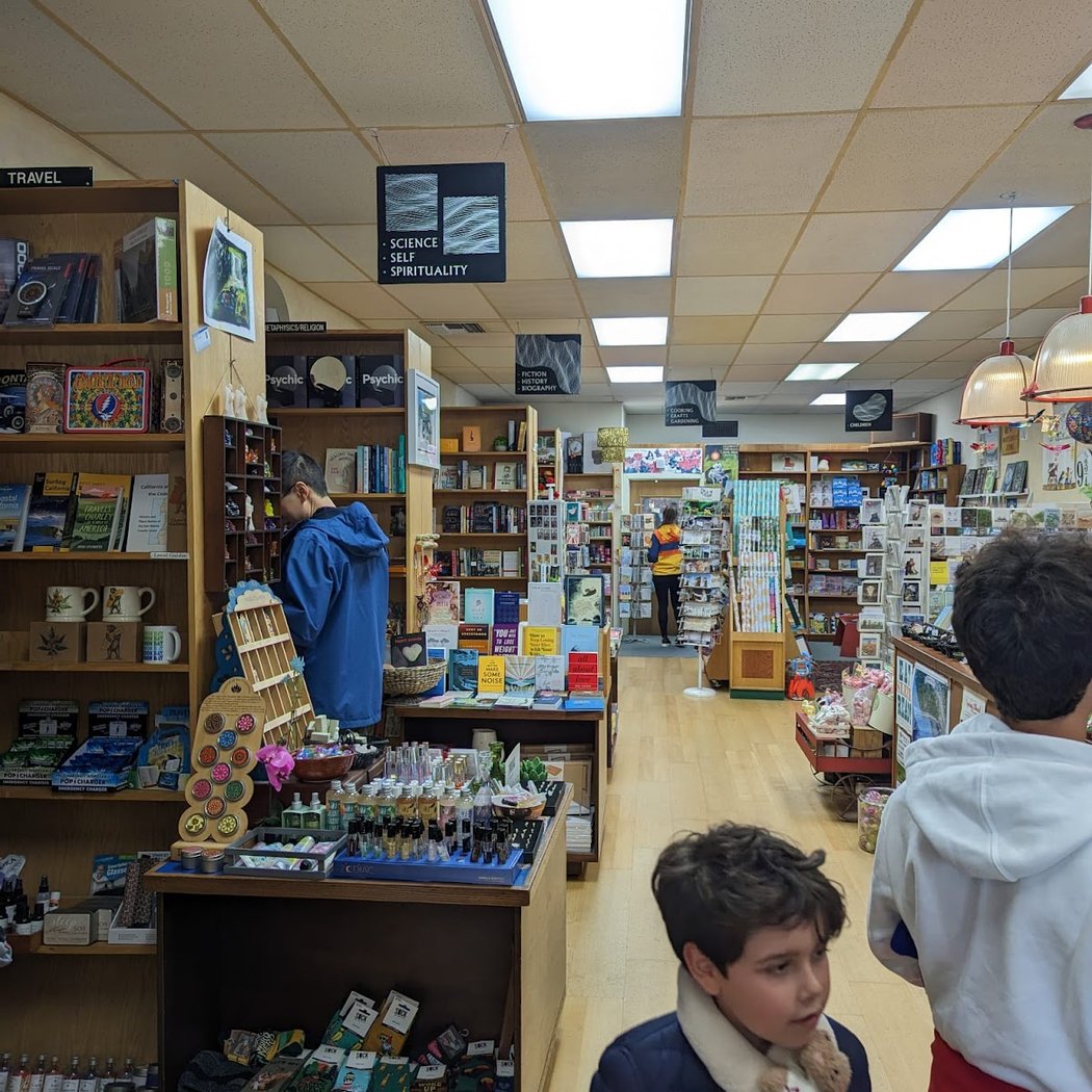 Coastside Books, Inc. 3