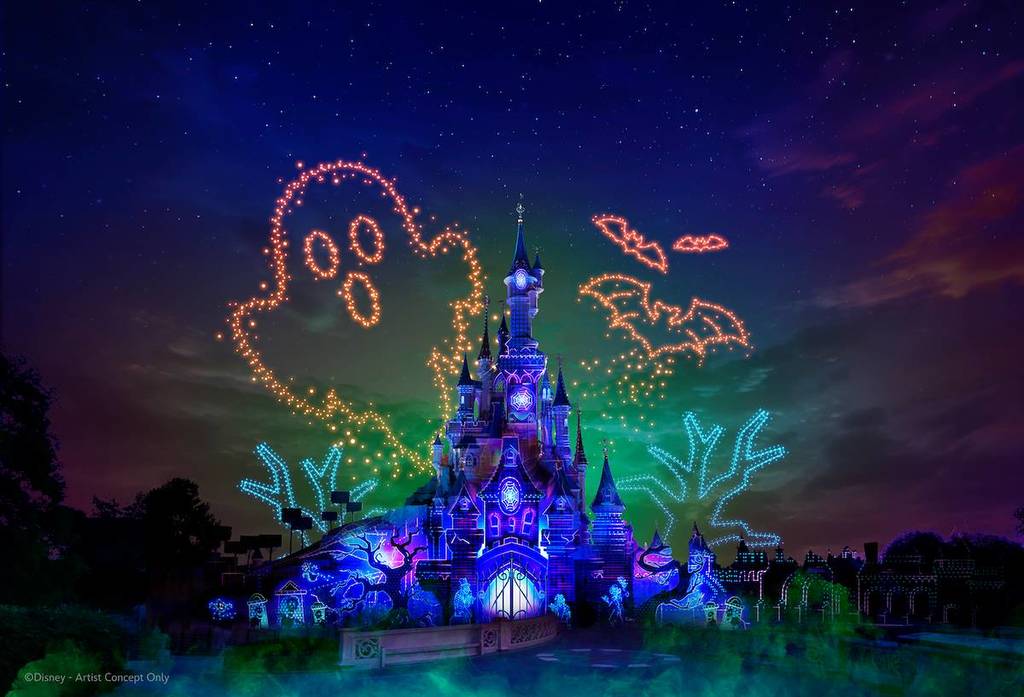 Halloween at Disneyland 3