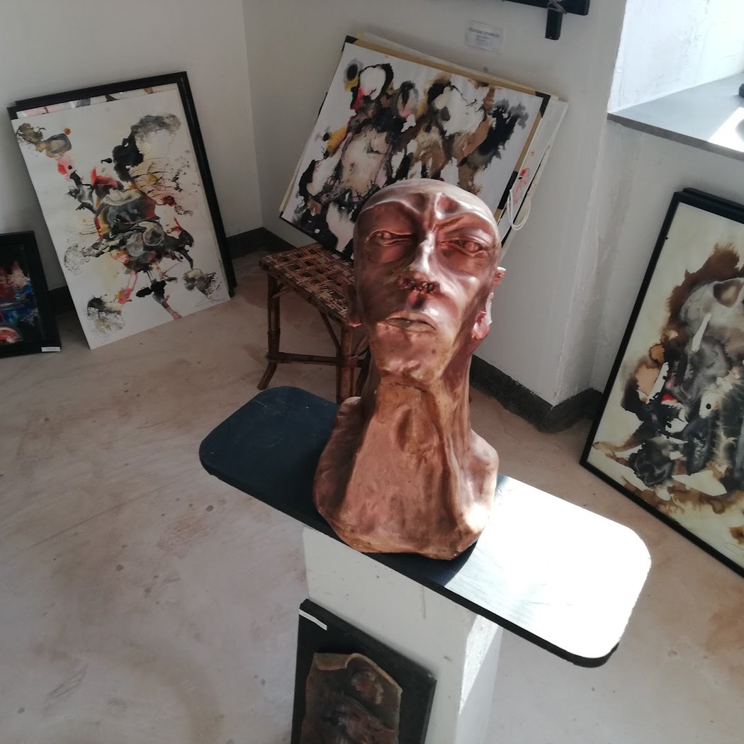 GALERIE D "ART CONTEMPORAIN COTTON'S FACTORY 1