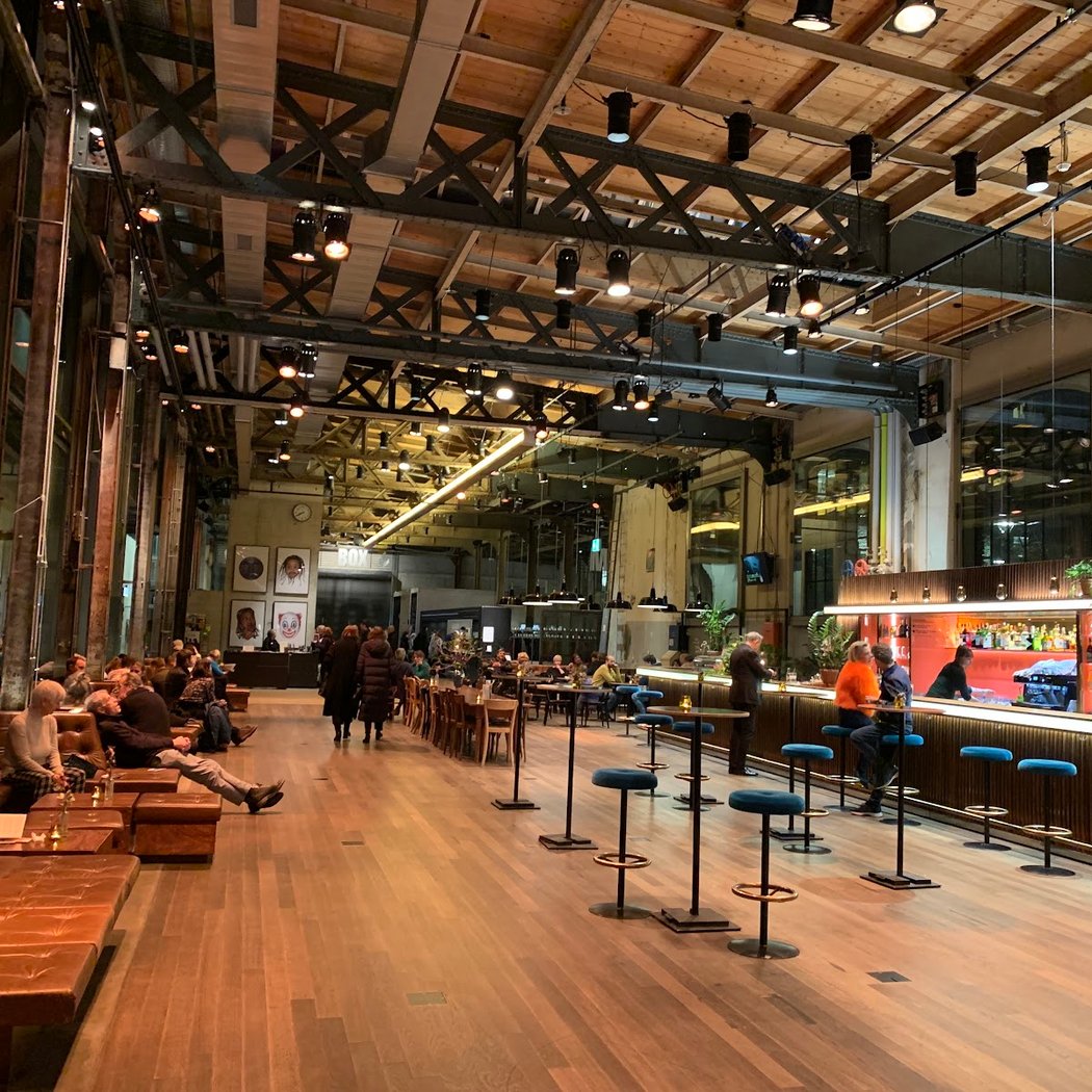 Schauspielhaus Zürich: Schiffbau 1