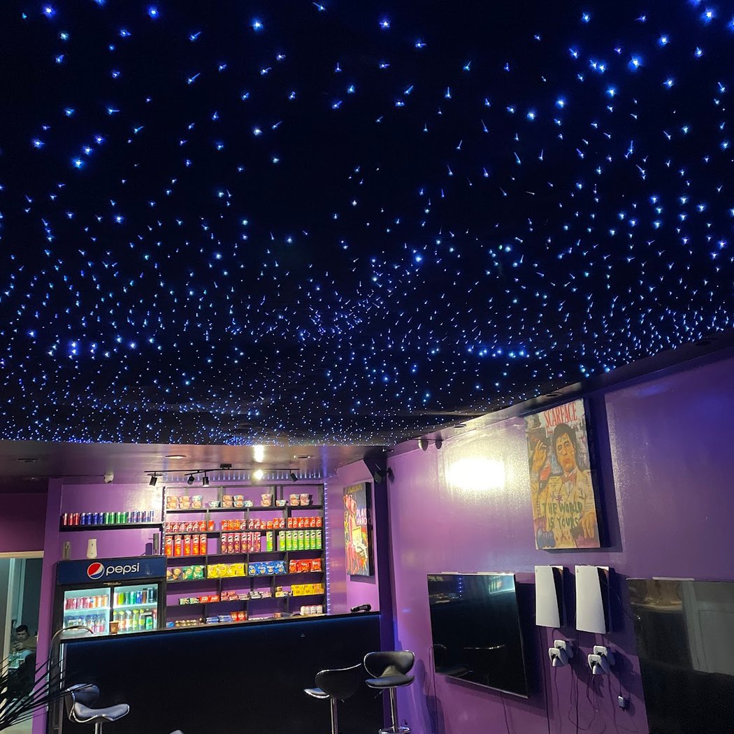 Star Lounge bar 1