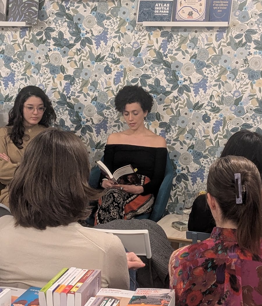 Bookclub chez Flora Lit