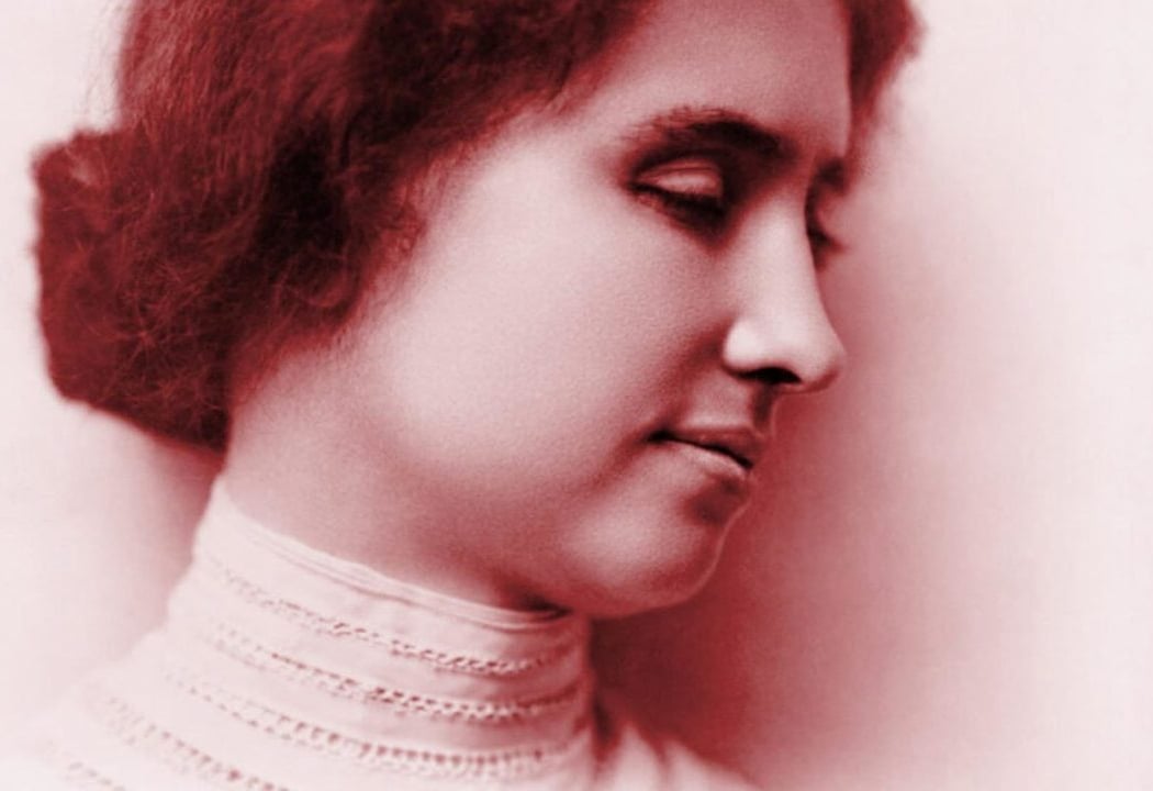 Her Socialist Smile 1