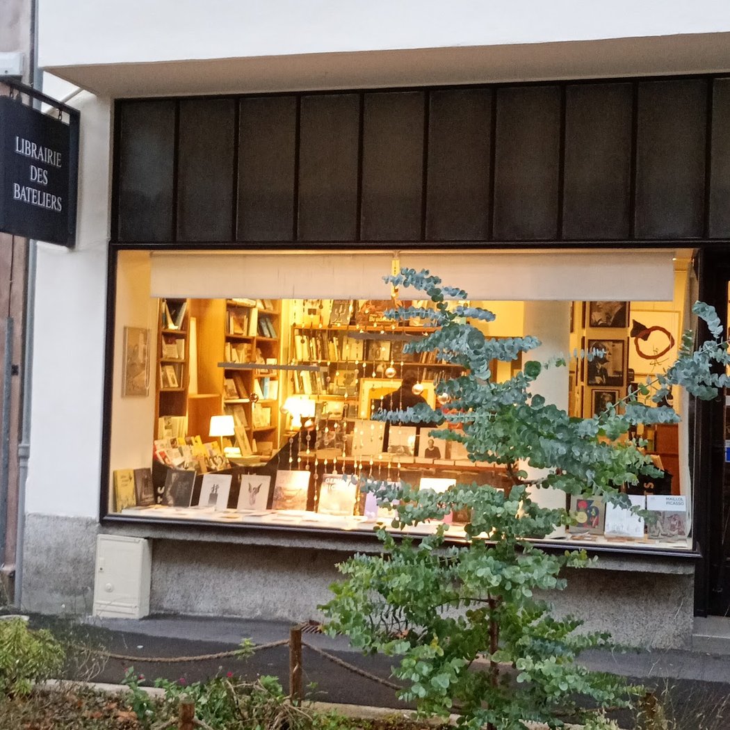 Librairie des Bateliers 2