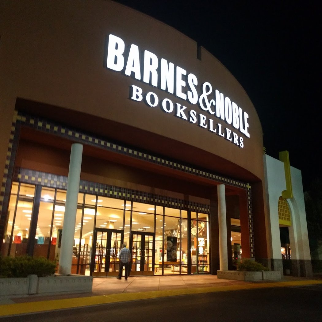 Barnes & Noble 2