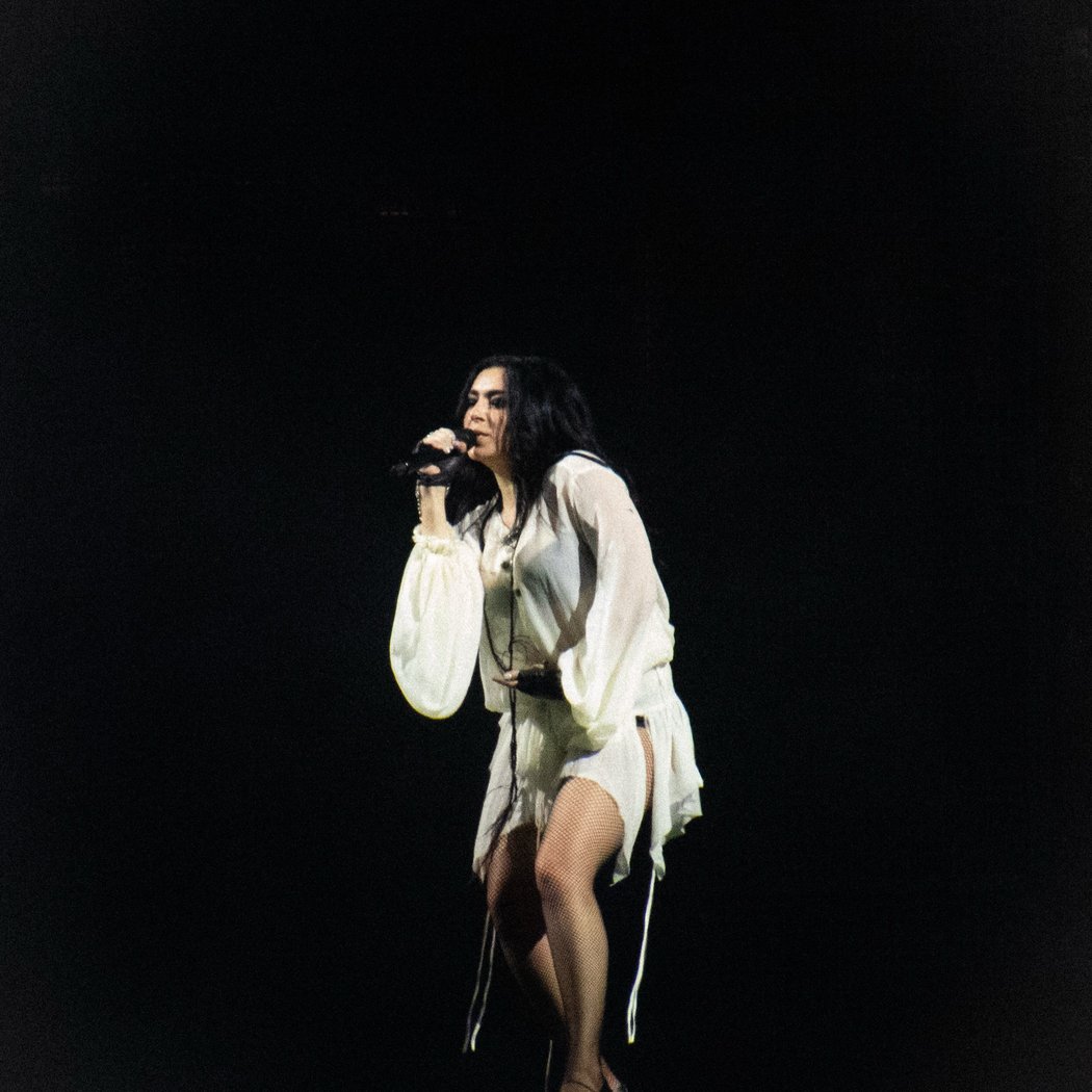 Charli XCX set 1