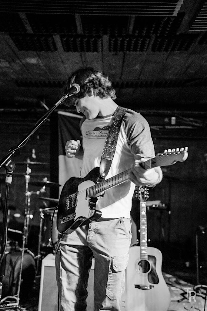 Laredo and Jaxon Malone Band 4